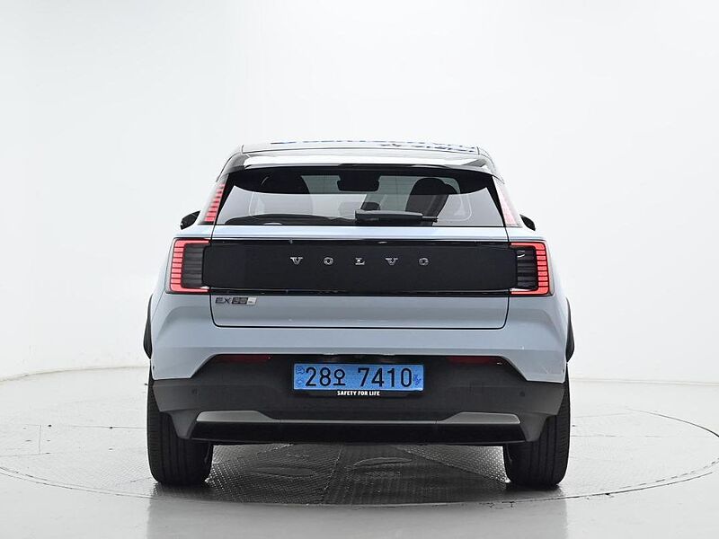Volvo Ultra, Twin Motor Performance, 순수 전기