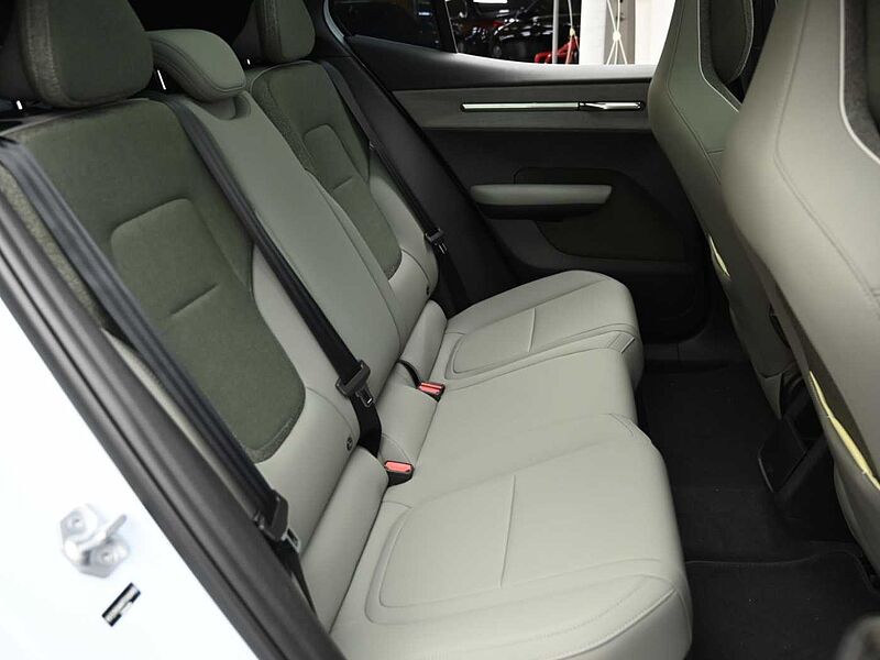 Volvo  Ultra, Twin Motor Performance, 순수 전기