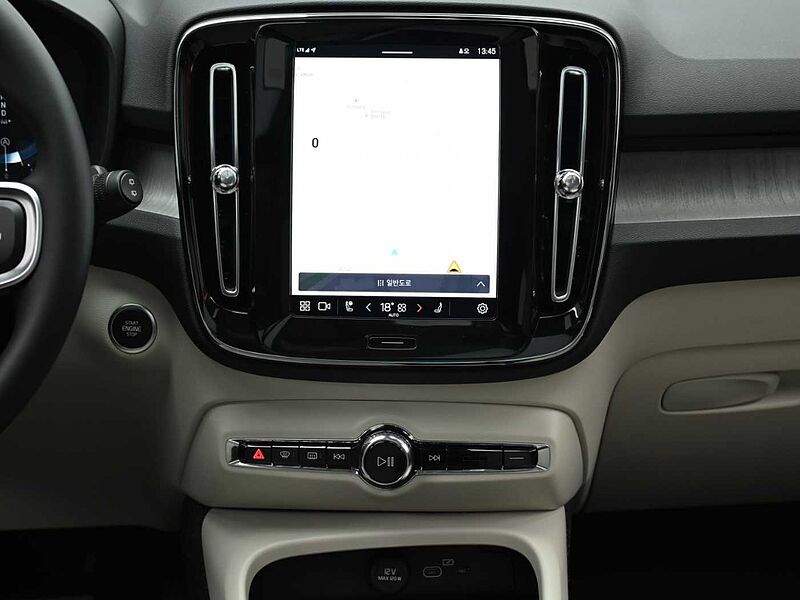Volvo Ultra, B4 AWD 마일드 하이브리드, 가솔린, 브라이트