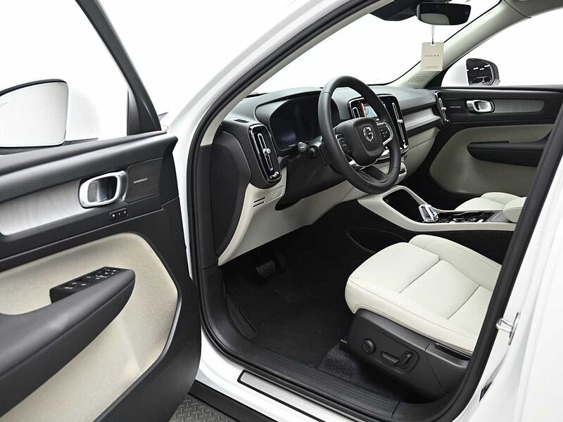 Volvo  Ultra, B4 AWD 마일드 하이브리드, 가솔린, 브라이트