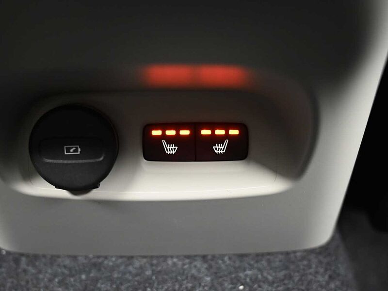 Volvo  Ultra, B4 AWD 마일드 하이브리드, 가솔린, 브라이트