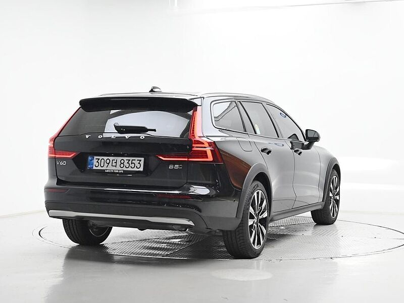 Volvo Ultra, B5 AWD 마일드 하이브리드, 가솔린, 브라이트