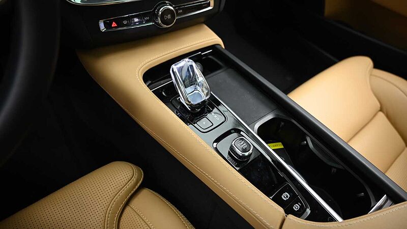 Volvo Ultimate, B5 AWD 마일드 하이브리드, 가솔린, 브라이트