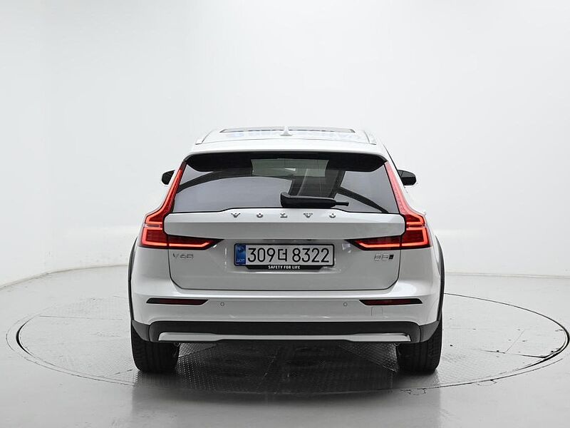 Volvo Ultra, B5 AWD 마일드 하이브리드, 가솔린, 브라이트
