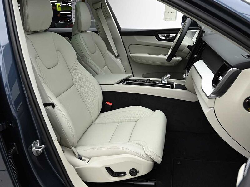 Volvo Ultra, B5 AWD 마일드 하이브리드, 가솔린, 브라이트