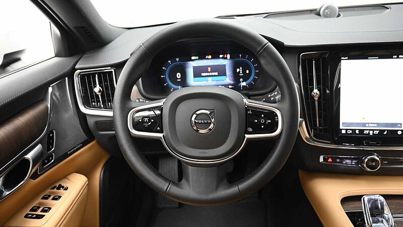 Volvo Ultimate, B5 AWD 마일드 하이브리드, 가솔린, 브라이트