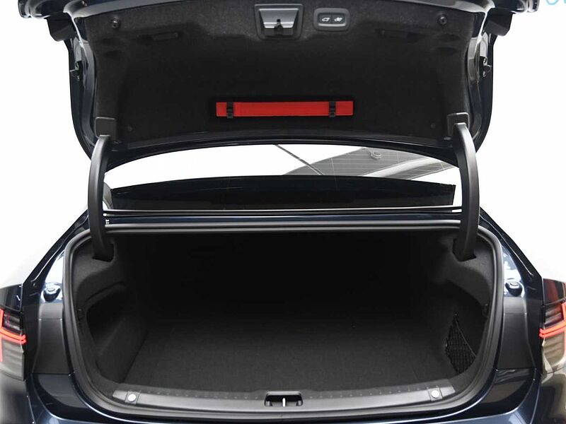 Volvo  Ultra, B5 마일드 하이브리드, 가솔린, 브라이트