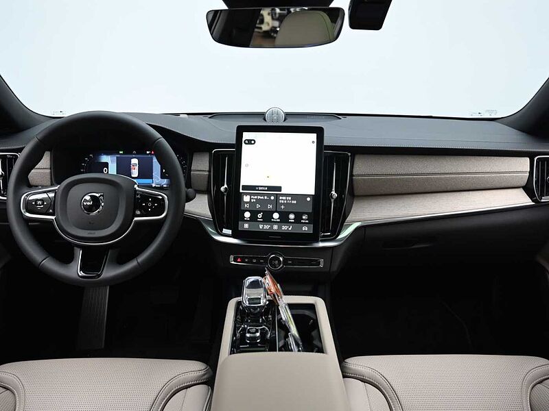 Volvo Ultra, B5 마일드 하이브리드, 가솔린, 다크