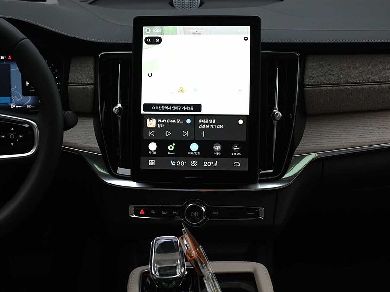 Volvo Ultra, B5 마일드 하이브리드, 가솔린, 다크