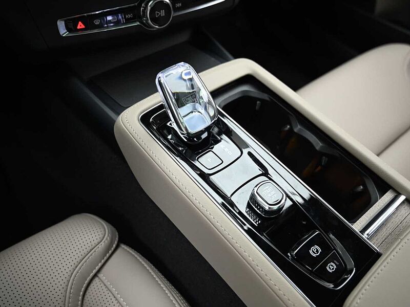 Volvo  Ultra, B5 마일드 하이브리드, 가솔린, 브라이트