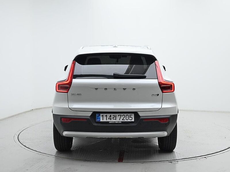 Volvo Ultra, B4 AWD 마일드 하이브리드, 가솔린, 브라이트