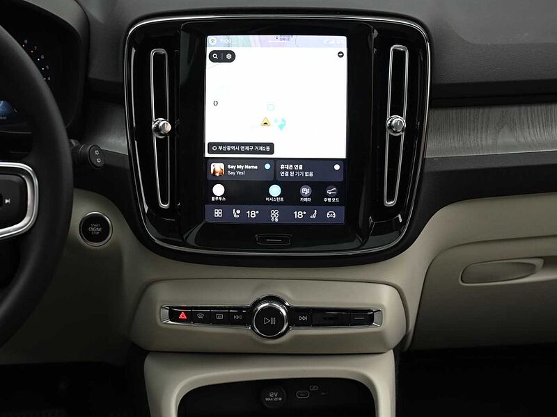Volvo Ultra, B4 AWD 마일드 하이브리드, 가솔린, 브라이트