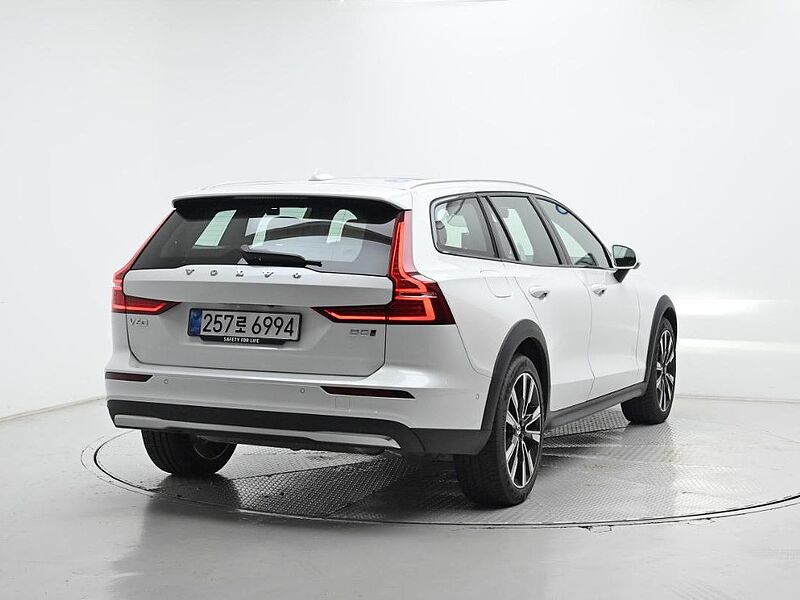 Volvo  Ultra, B5 AWD 마일드 하이브리드, 가솔린, 브라이트