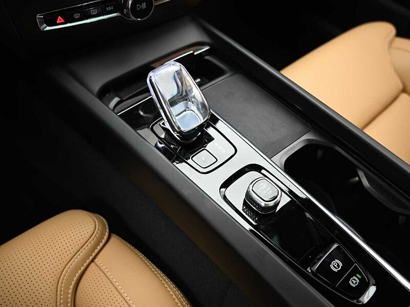Volvo  Ultra, B5 AWD 마일드 하이브리드, 가솔린, 브라이트