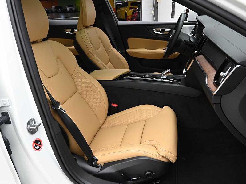 Volvo  Ultra, B5 AWD 마일드 하이브리드, 가솔린, 브라이트