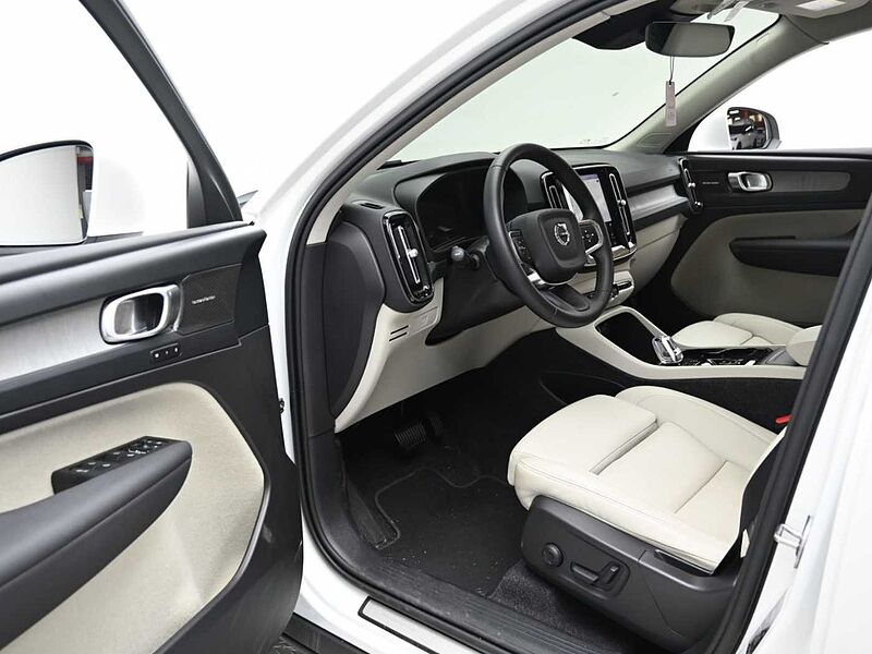 Volvo Ultra, B4 AWD 마일드 하이브리드, 가솔린, 브라이트