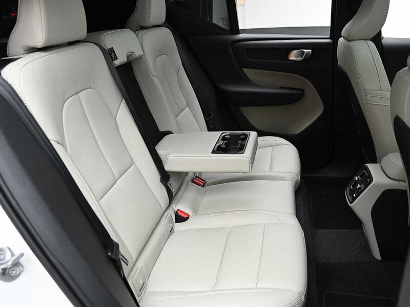 Volvo Ultra, B4 AWD 마일드 하이브리드, 가솔린, 브라이트