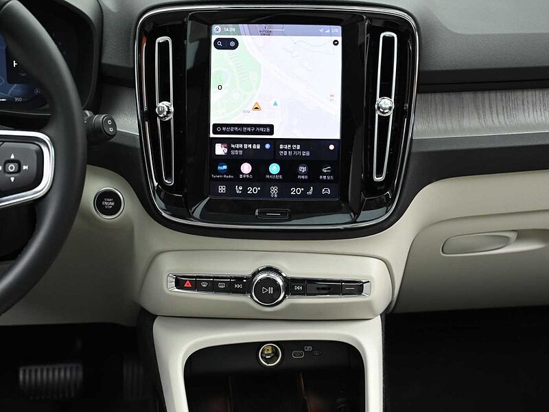 Volvo Ultra, B4 AWD 마일드 하이브리드, 가솔린, 브라이트
