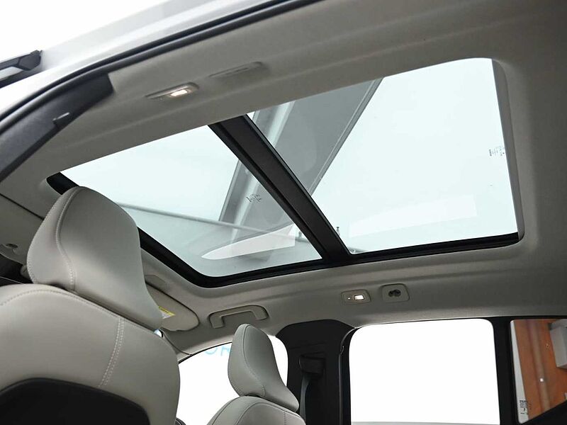 Volvo Ultra, B4 AWD 마일드 하이브리드, 가솔린, 브라이트