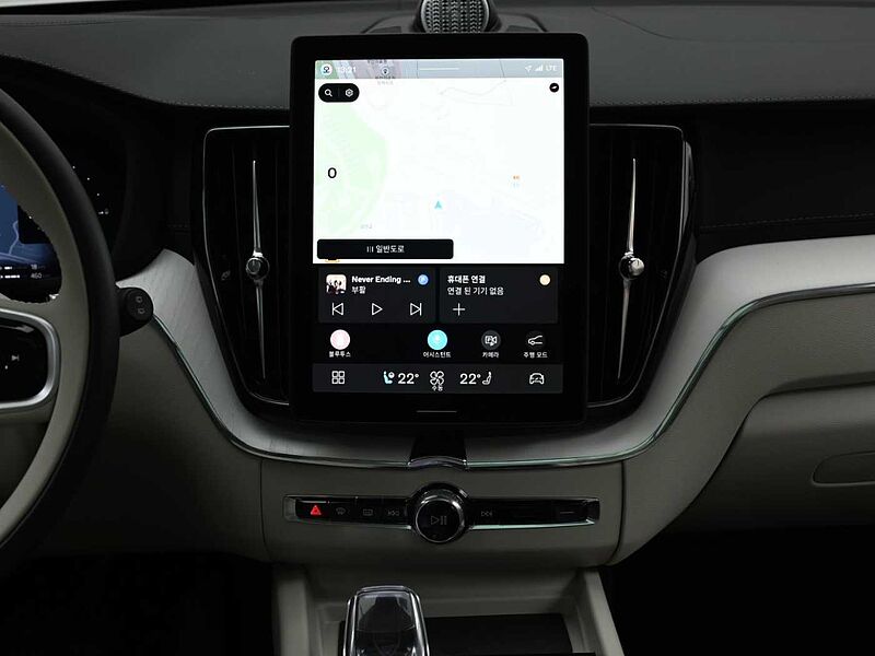 Volvo  Ultra, T8 AWD 플러그-인 하이브리드, 전기/가솔린, 브라이트