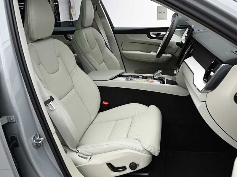 Volvo  Ultra, B5 AWD 마일드 하이브리드, 가솔린, 브라이트
