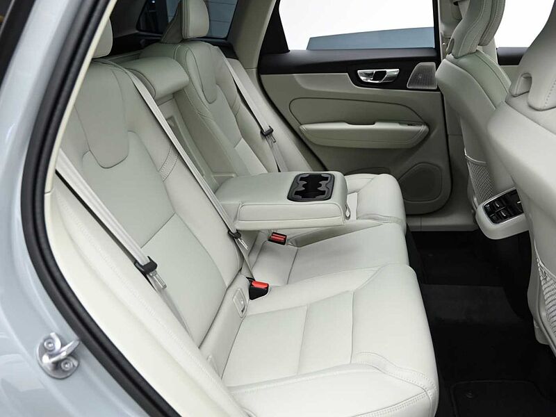 Volvo  Ultra, B5 AWD 마일드 하이브리드, 가솔린, 브라이트