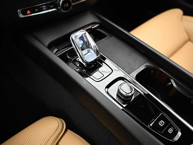 Volvo  Ultra, B5 AWD 마일드 하이브리드, 가솔린, 브라이트