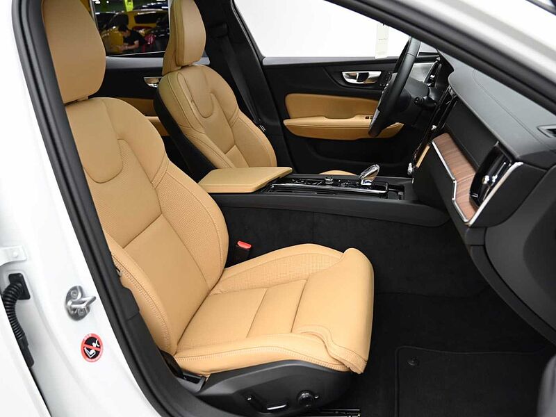 Volvo  Ultra, B5 AWD 마일드 하이브리드, 가솔린, 브라이트
