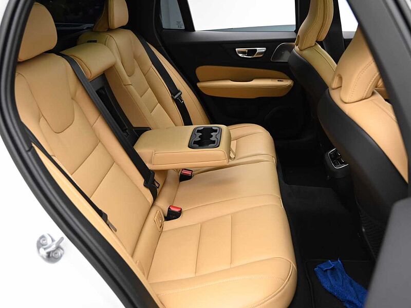 Volvo  Ultra, B5 AWD 마일드 하이브리드, 가솔린, 브라이트