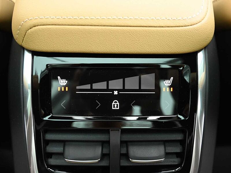 Volvo  Ultra, B5 AWD 마일드 하이브리드, 가솔린, 브라이트