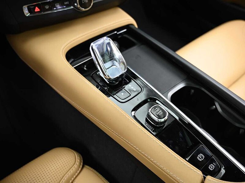 Volvo  Ultimate, B5 AWD 마일드 하이브리드, 가솔린, 브라이트