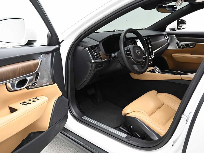 Volvo  Ultimate, B5 AWD 마일드 하이브리드, 가솔린, 브라이트