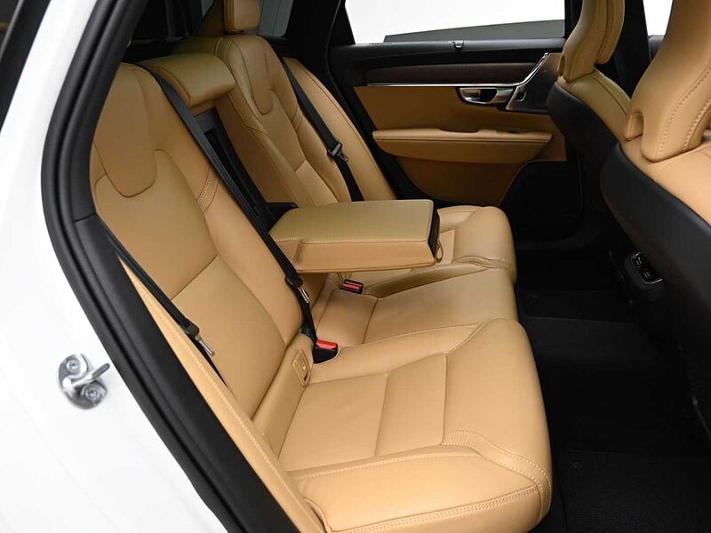 Volvo  Ultimate, B5 AWD 마일드 하이브리드, 가솔린, 브라이트