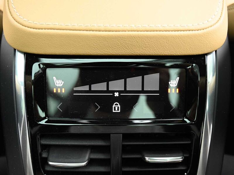 Volvo  Ultimate, B5 AWD 마일드 하이브리드, 가솔린, 브라이트