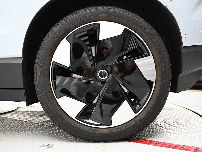Volvo  Ultra, Single Motor Extended Range, 순수 전기