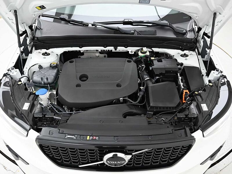Volvo  Ultra, B4 AWD 마일드 하이브리드, 가솔린, 다크