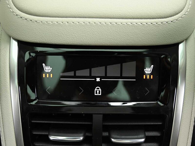 Volvo  Ultra, B6 AWD 마일드 하이브리드, 가솔린, 브라이트, 7 좌석