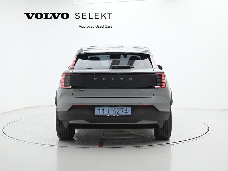 Volvo  Ultra, P8 AWD 순수 전기