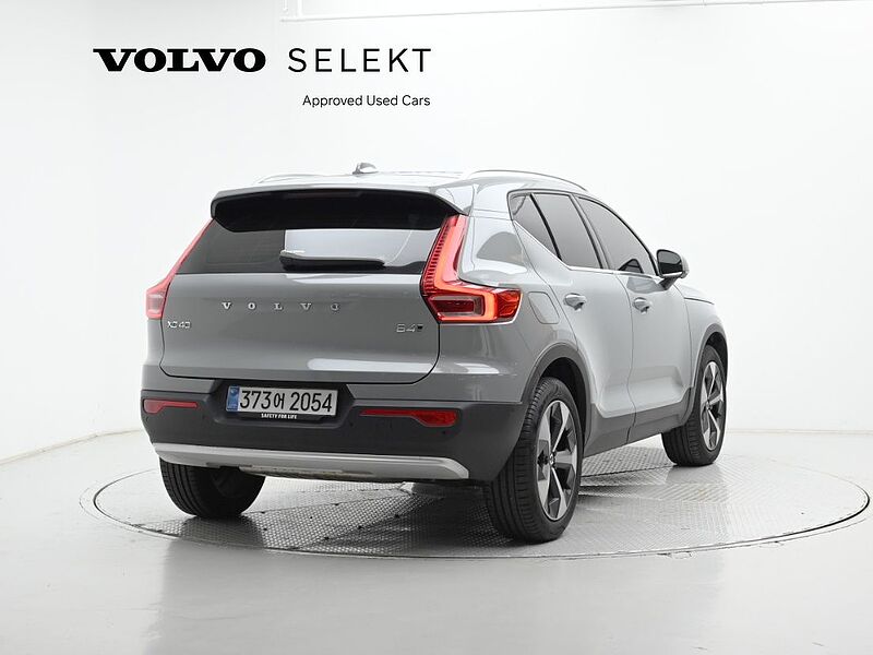 Volvo  Ultra, B4 AWD 마일드 하이브리드, 가솔린, 브라이트