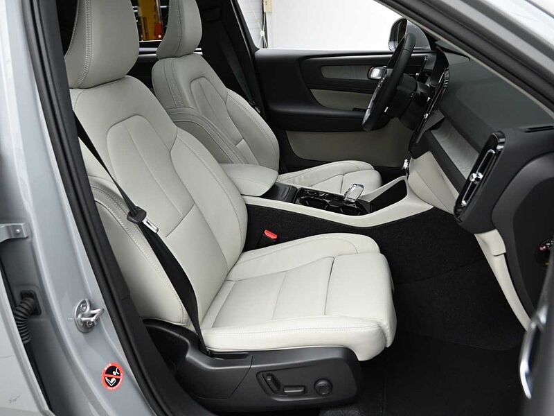 Volvo  Ultra, B4 AWD 마일드 하이브리드, 가솔린, 브라이트