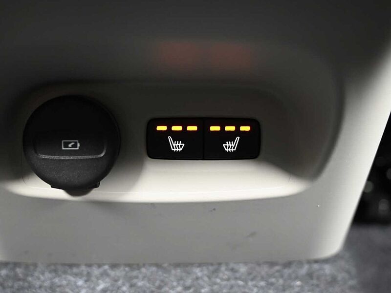 Volvo  Ultra, B4 AWD 마일드 하이브리드, 가솔린, 브라이트